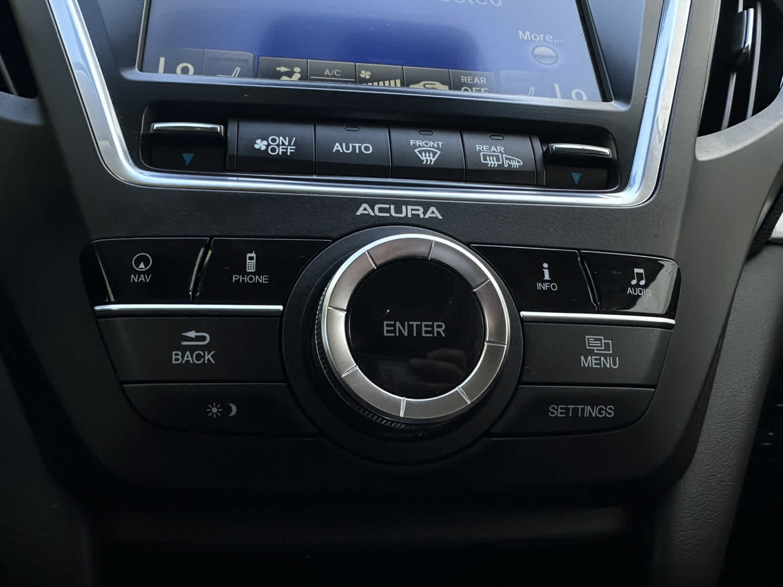 Thumbnail: 2017 Acura MDX - 16