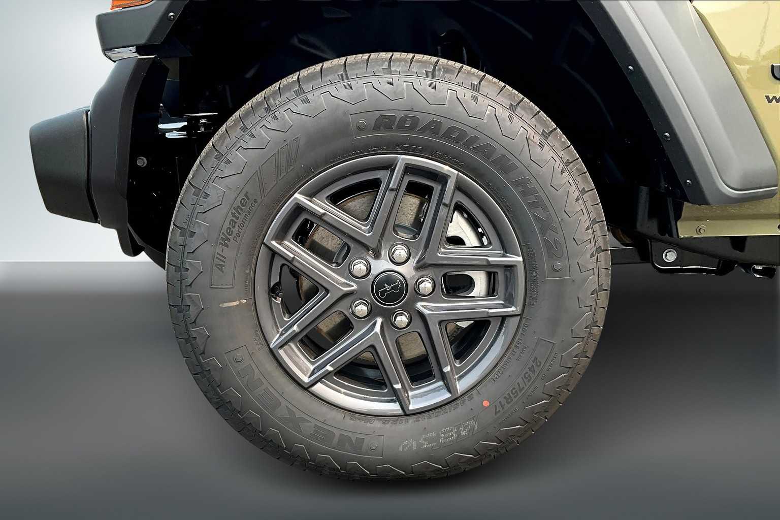 Thumbnail: 2025 Jeep Wrangler - 8