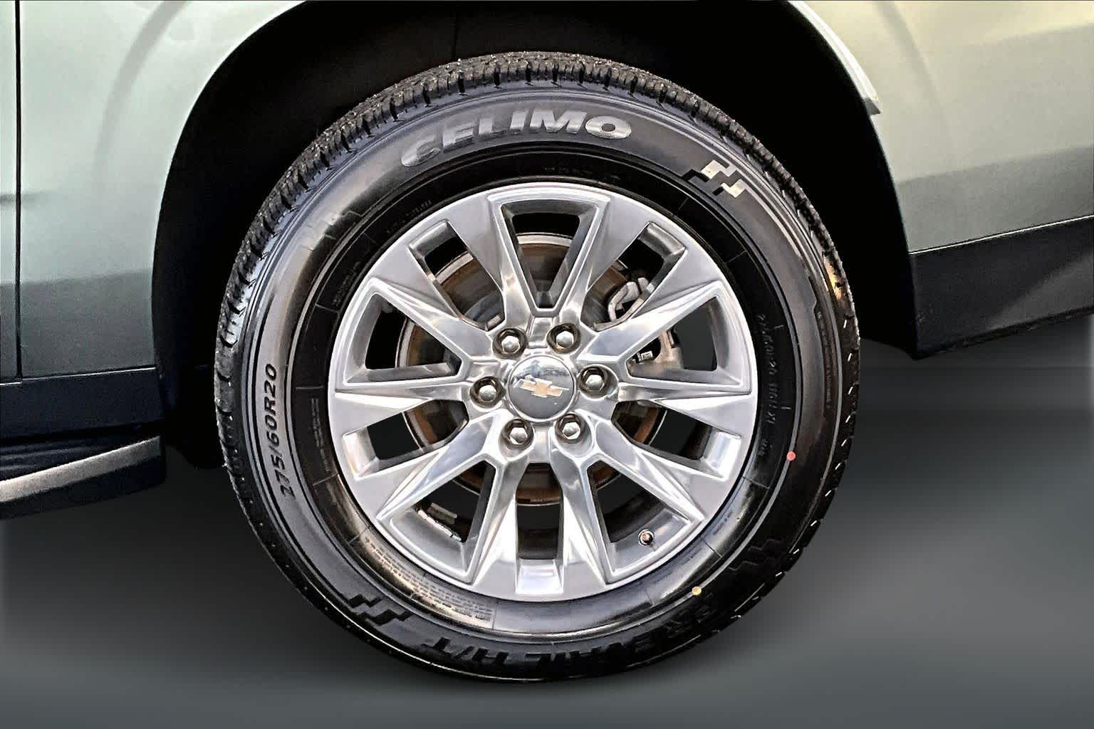 Thumbnail: 2023 Chevrolet Suburban - 38