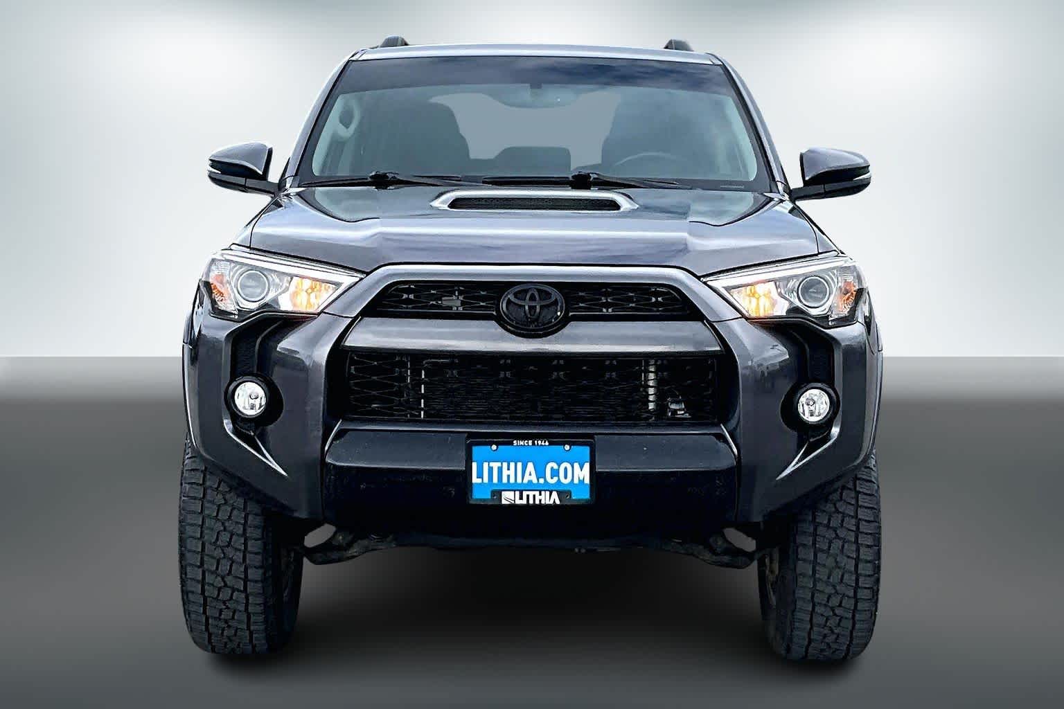 Thumbnail: 2019 Toyota 4Runner - 6
