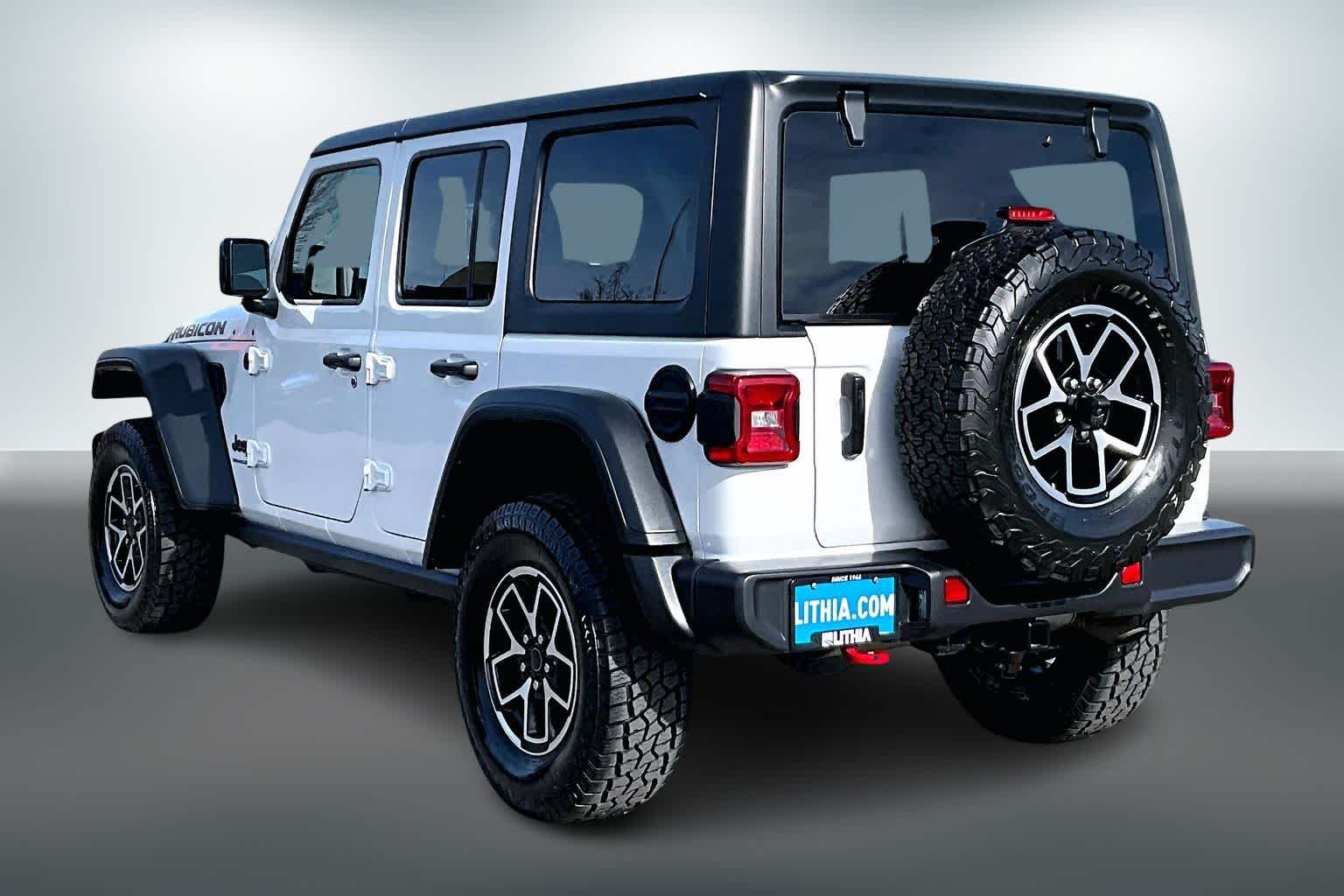 Thumbnail: 2024 Jeep Wrangler - 4