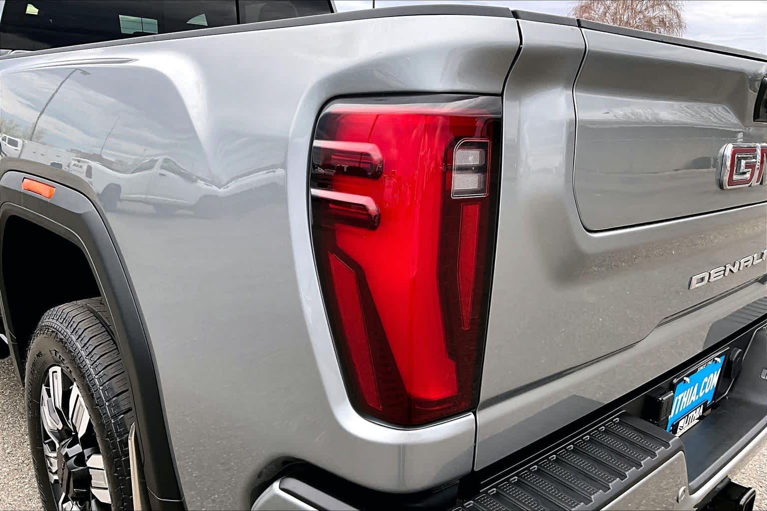 Thumbnail: 2024 GMC Sierra 3500 - 31