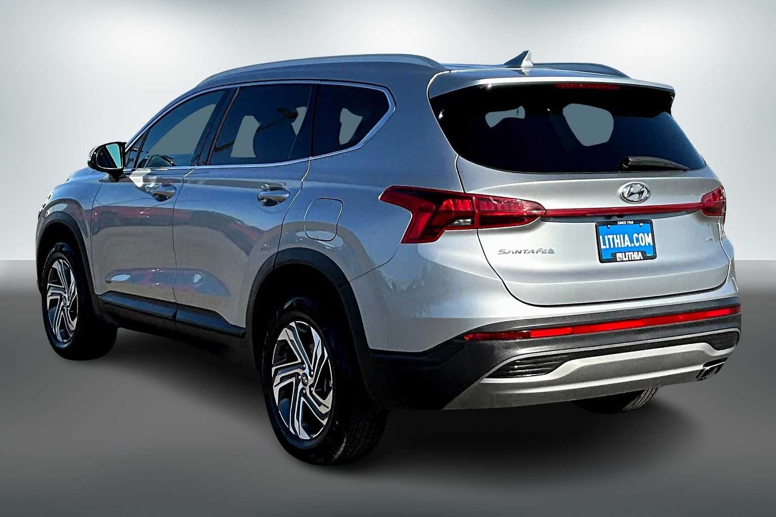 Thumbnail: 2023 Hyundai Santa Fe - 4
