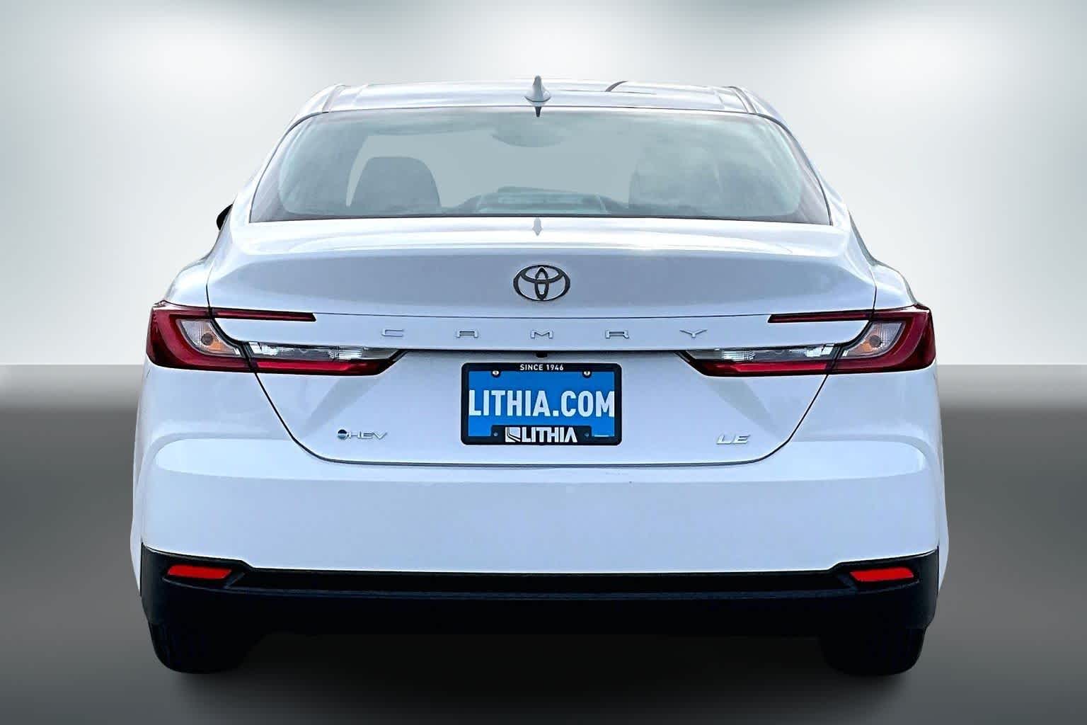 Thumbnail: 2025 Toyota Camry - 5