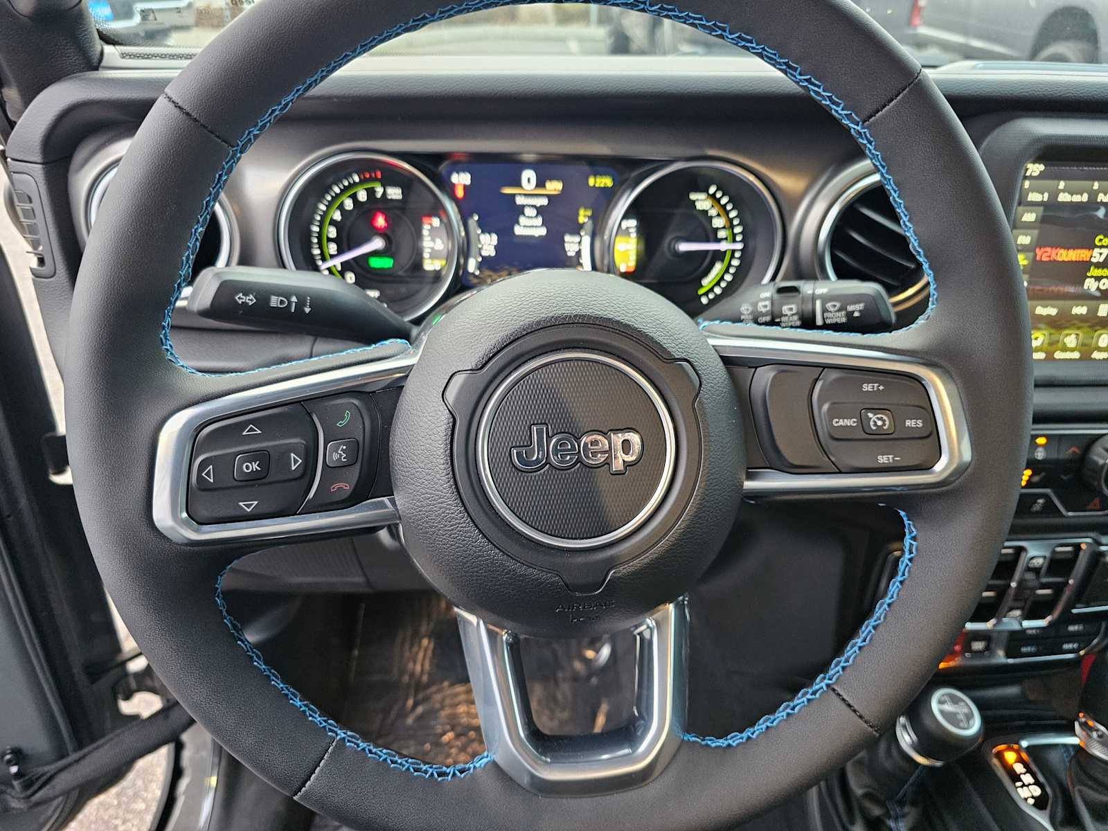 Thumbnail: 2023 Jeep Wrangler - 16