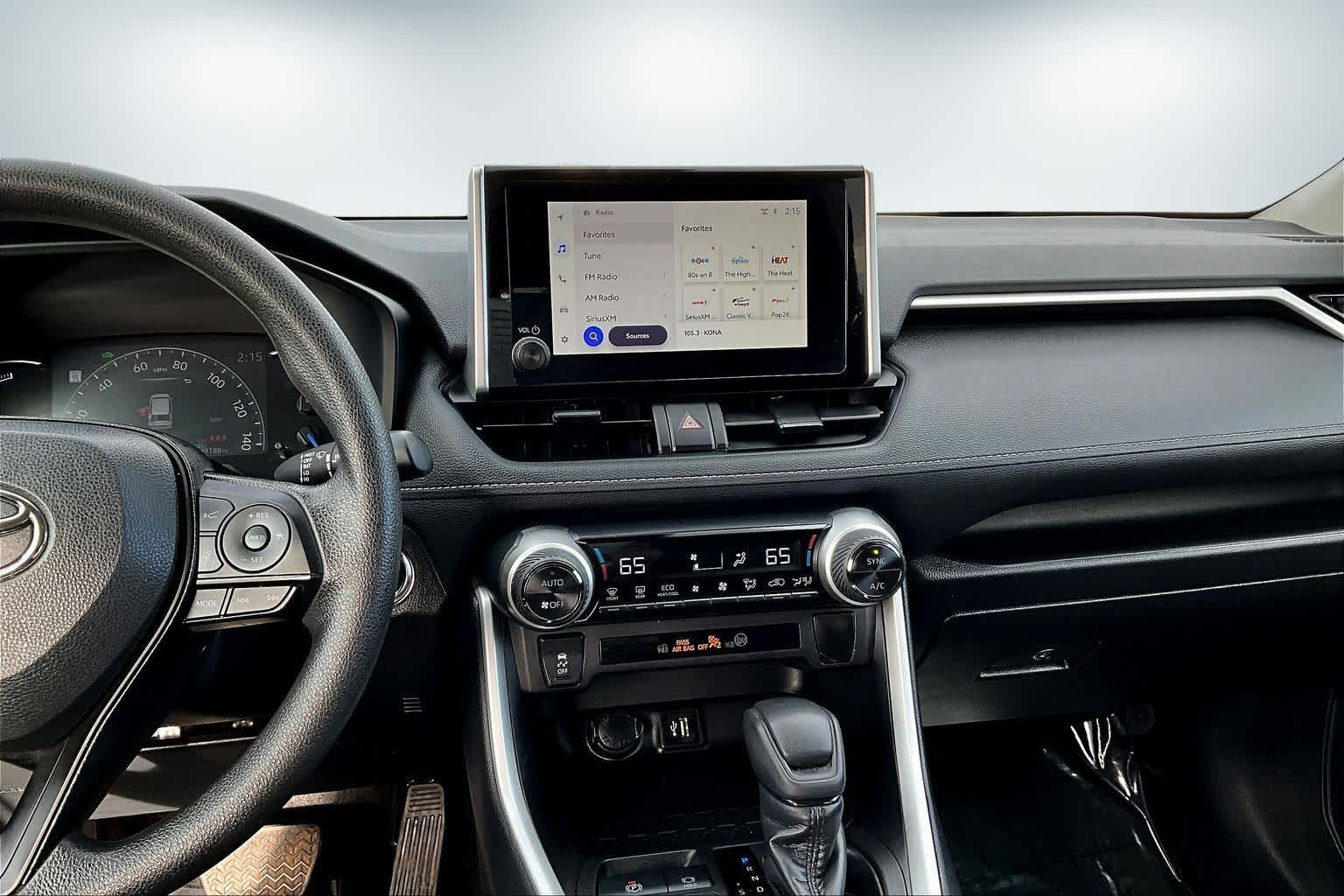 Thumbnail: 2024 Toyota RAV4 - 15