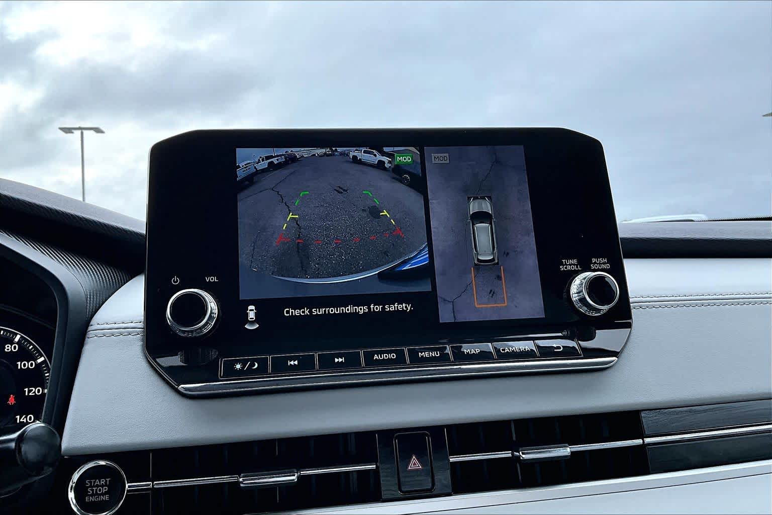 Thumbnail: 2024 Mitsubishi Outlander - 26