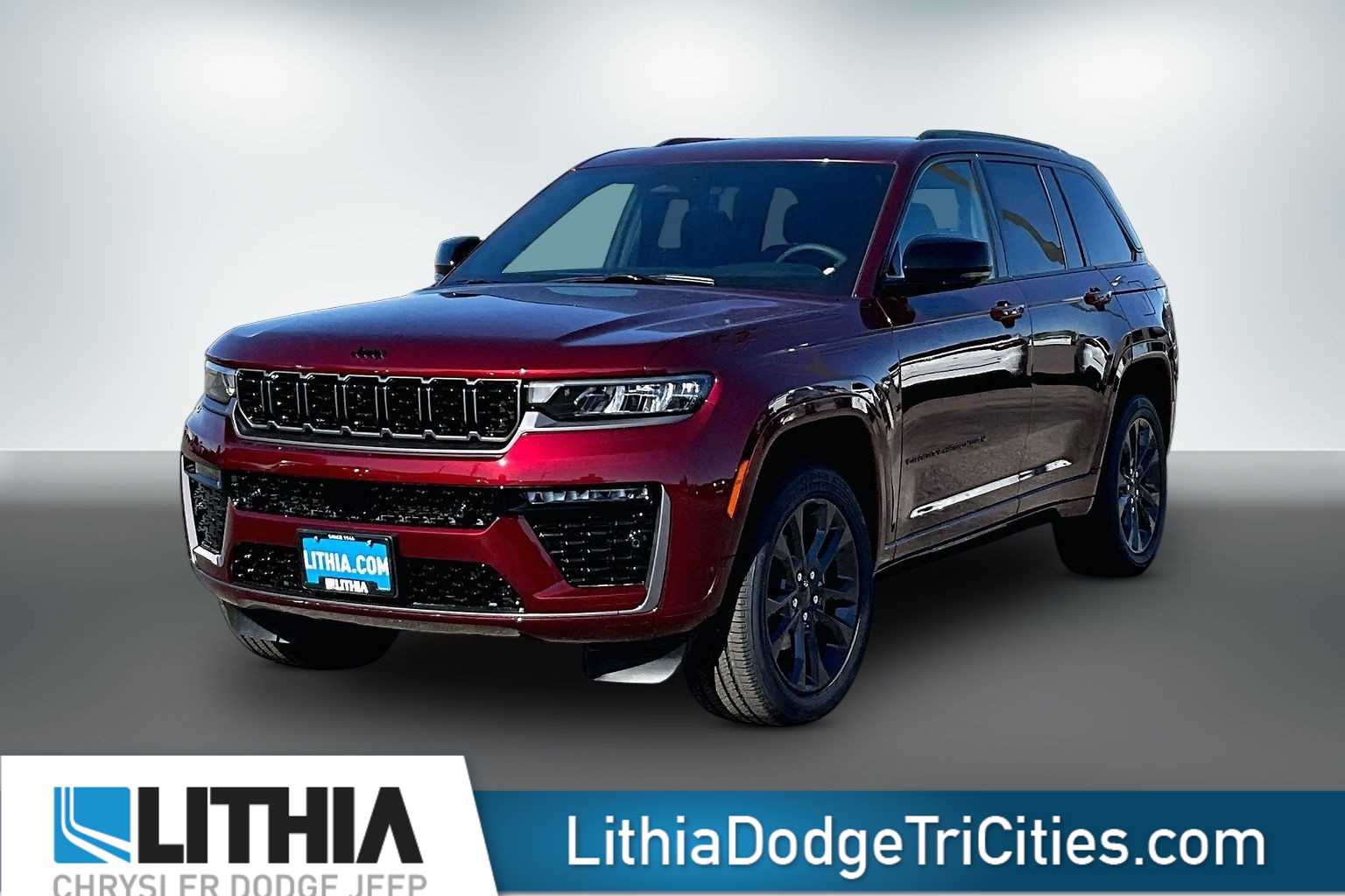 2026 Jeep Grand Cherokee Limited Reserve 4x4's photo