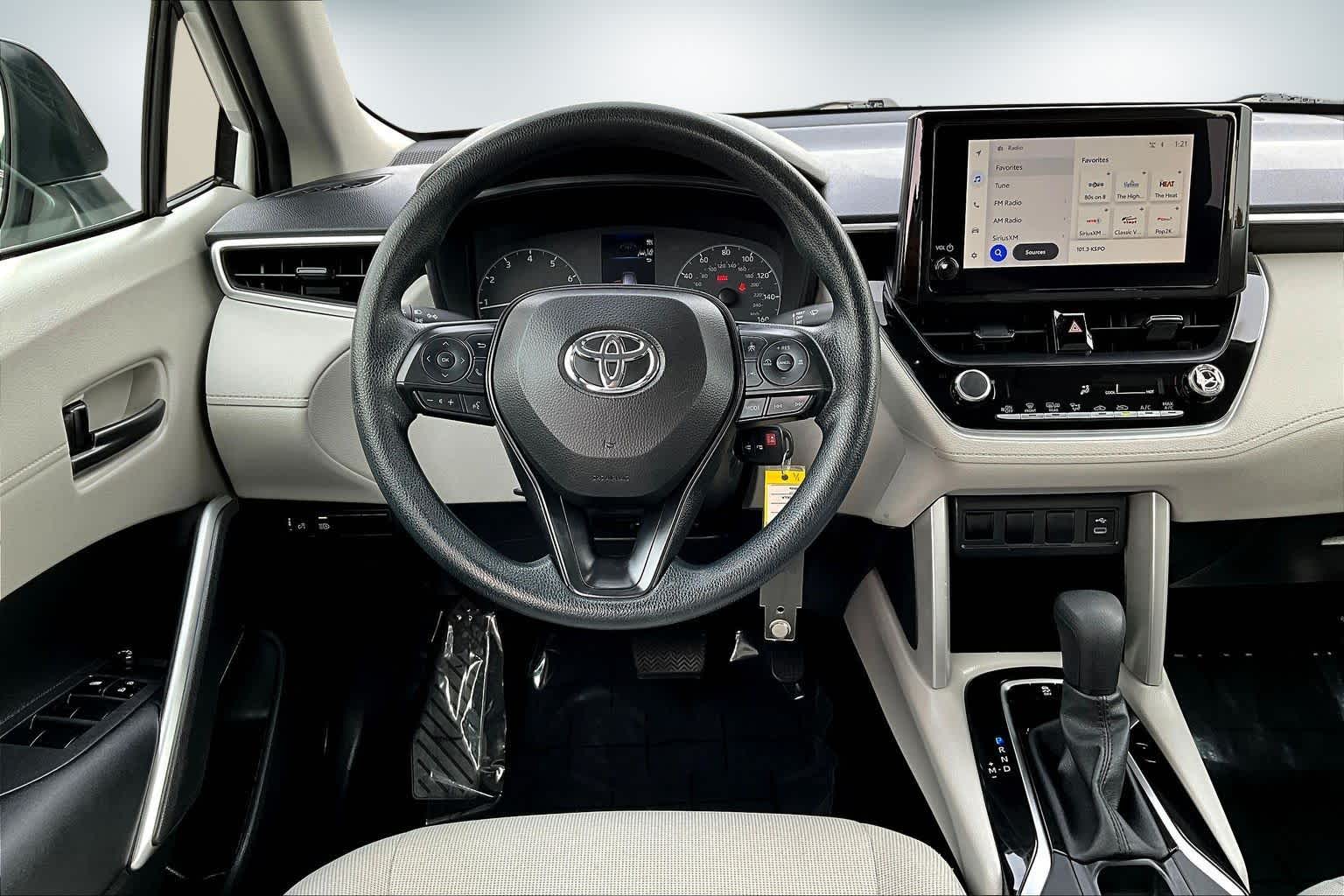 Thumbnail: 2024 Toyota Corolla Cross - 14