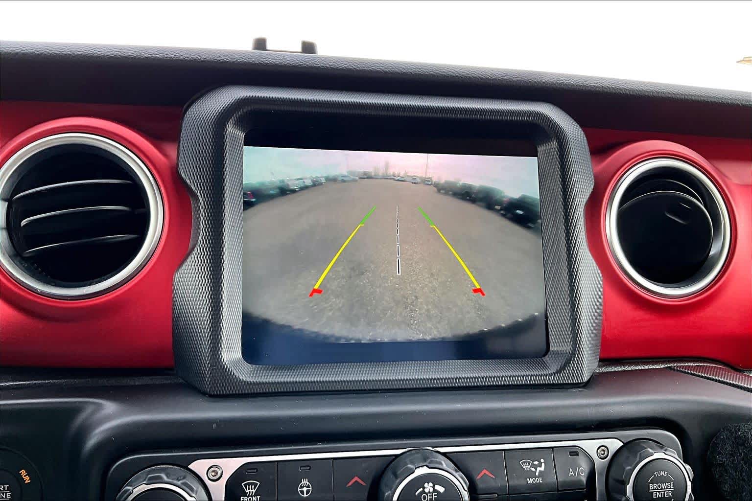 Thumbnail: 2022 Jeep Wrangler - 24