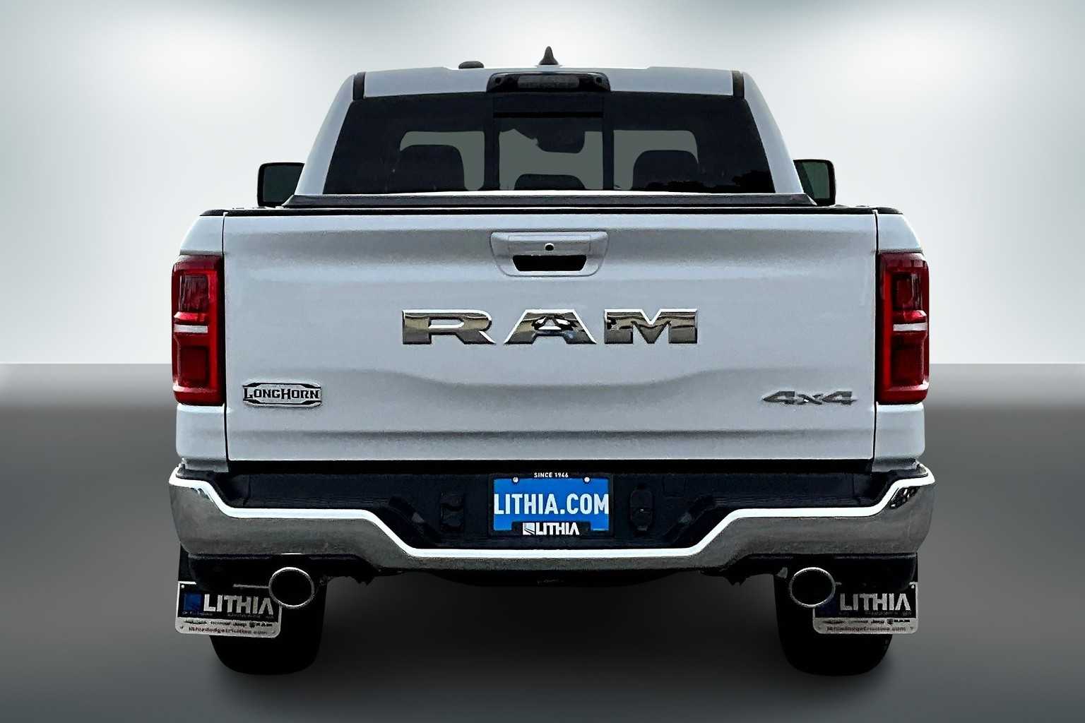 Thumbnail: 2026 RAM 1500 - 5