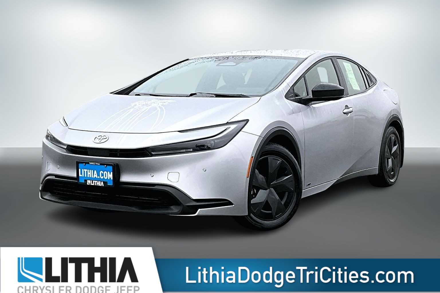 Thumbnail: 2024 Toyota Prius - 1