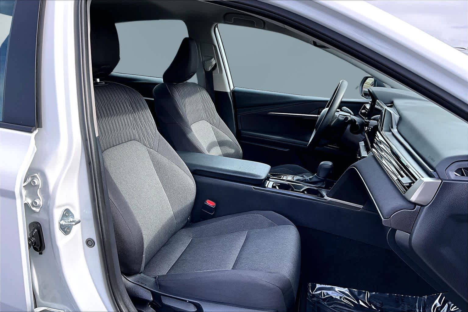 Thumbnail: 2025 Toyota Camry - 13