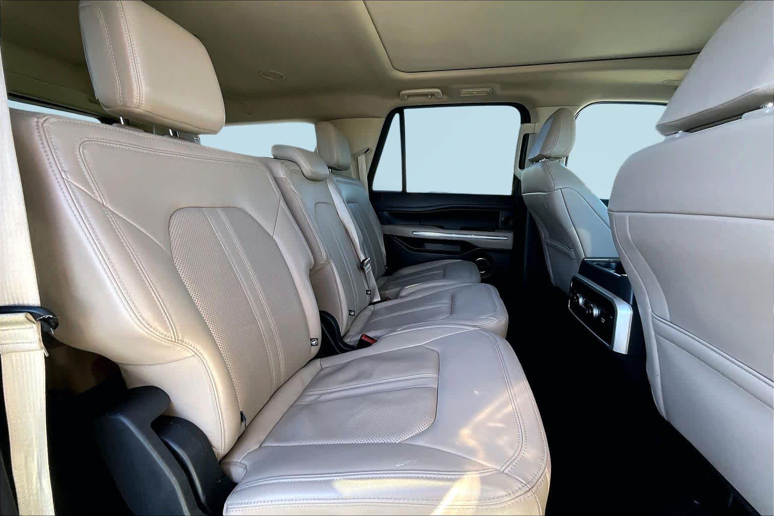 Thumbnail: 2024 Ford Expedition MAX - 30