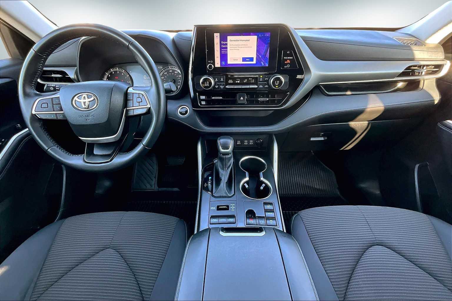 Thumbnail: 2024 Toyota Highlander - 10