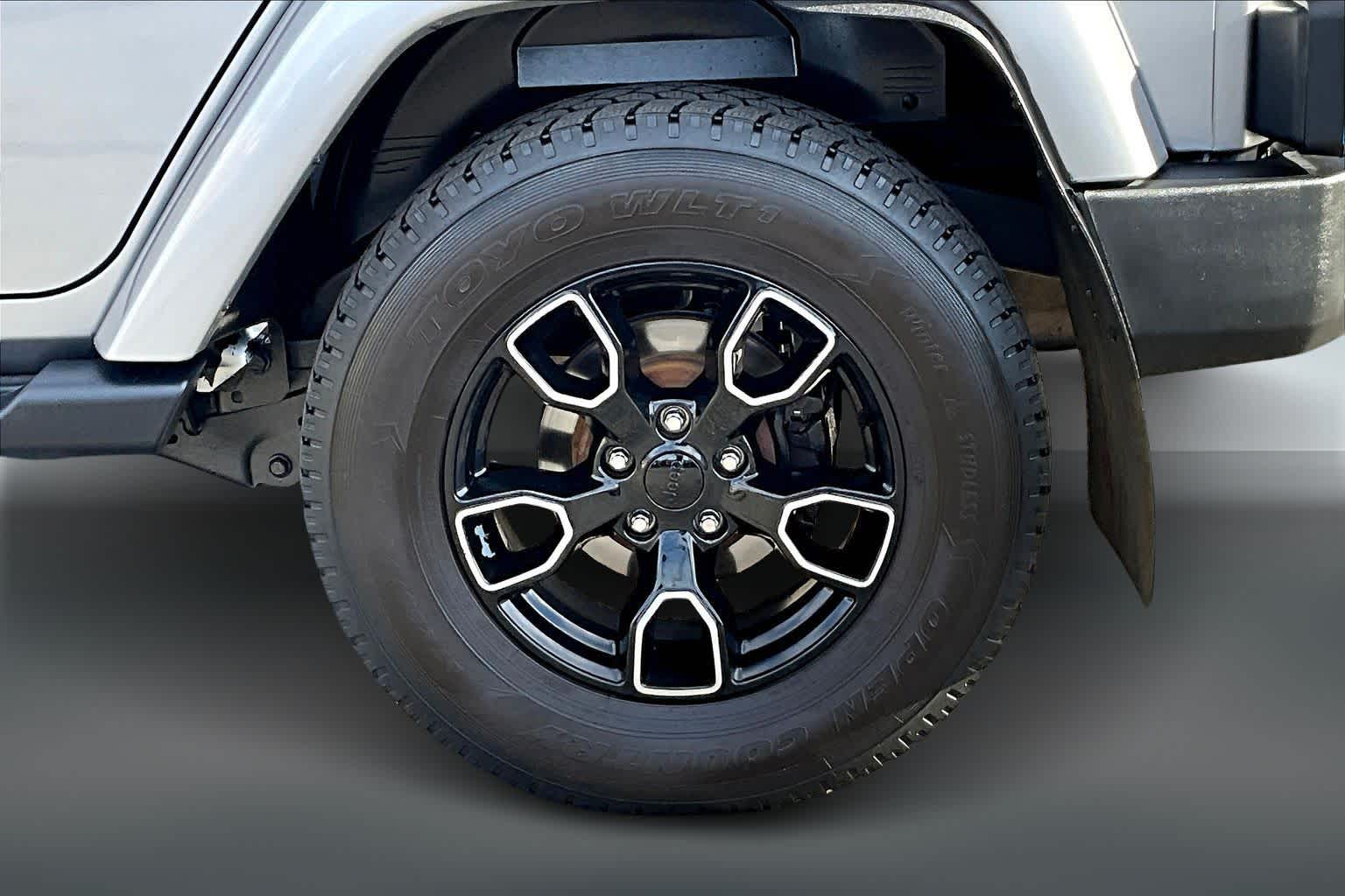 Thumbnail: 2018 Jeep Wrangler - 35