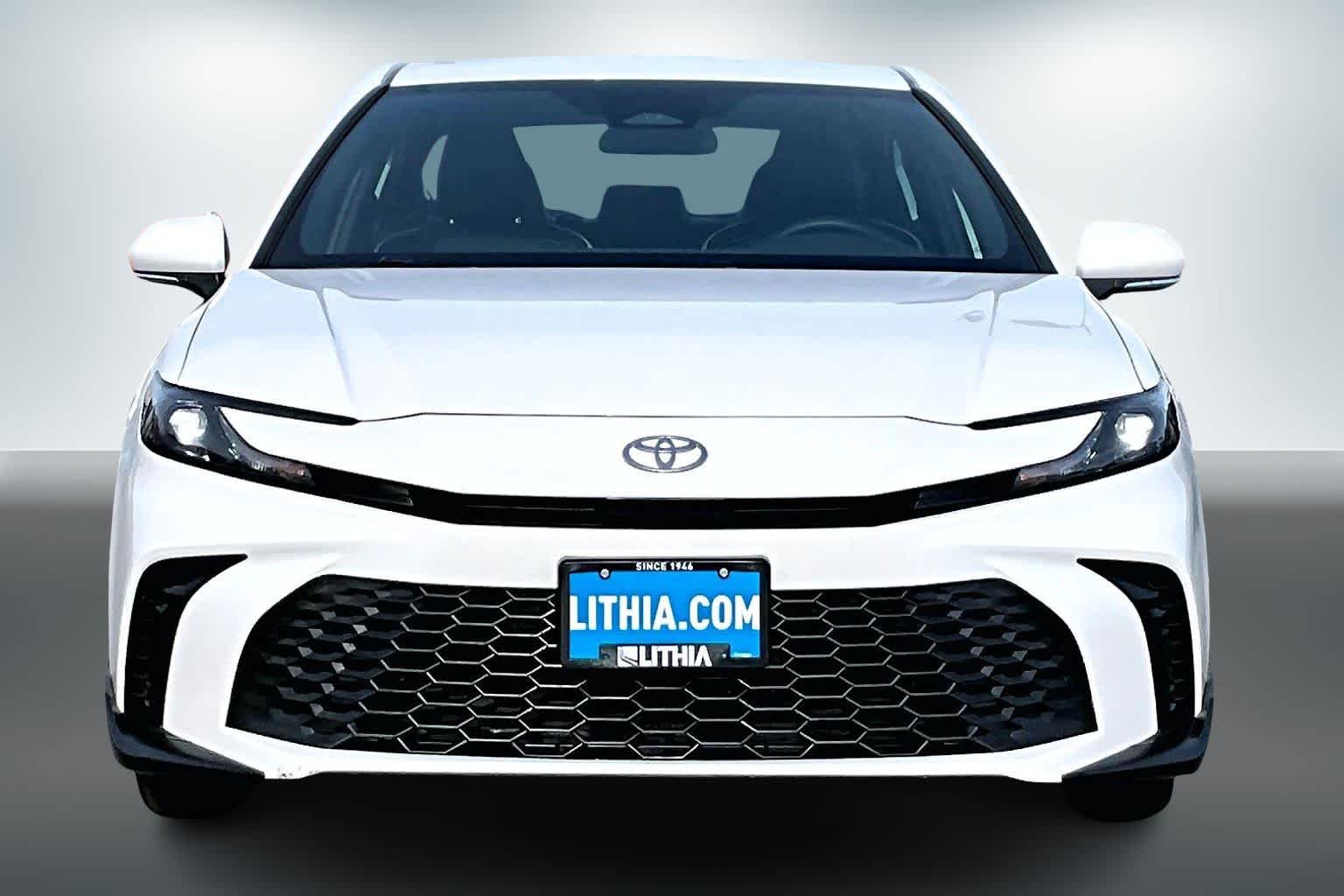 Thumbnail: 2025 Toyota Camry - 6