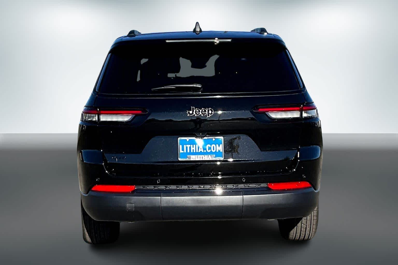 Thumbnail: 2025 Jeep Grand Cherokee - 5