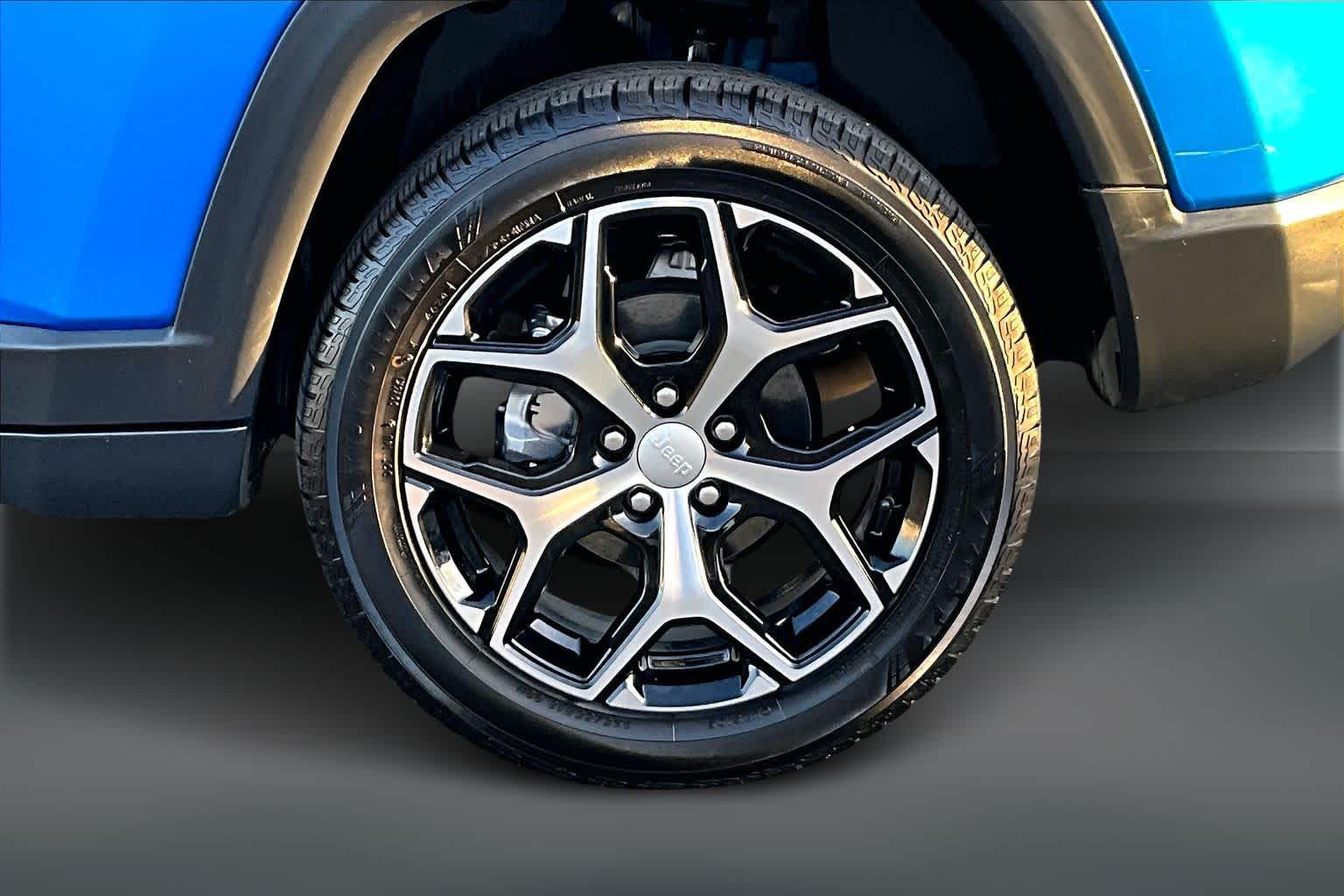 Thumbnail: 2024 Jeep Compass - 35