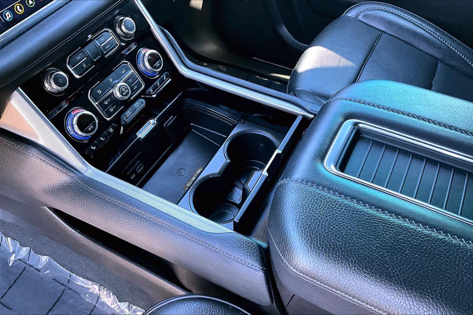 Thumbnail: 2021 GMC Yukon - 15