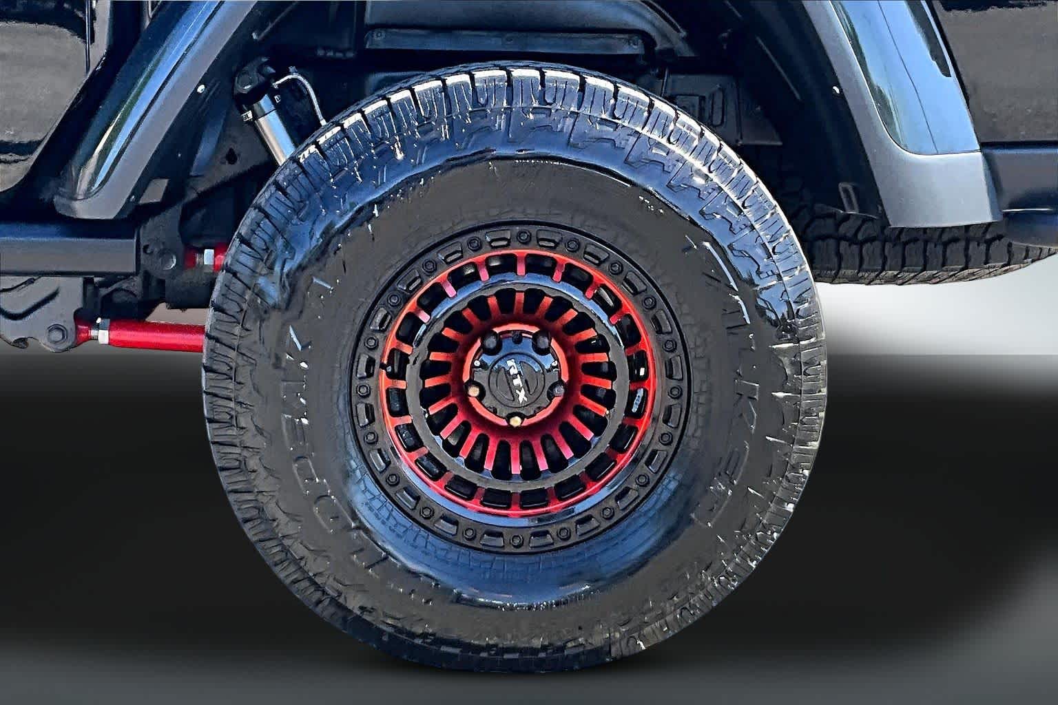 Thumbnail: 2022 Jeep Gladiator - 32