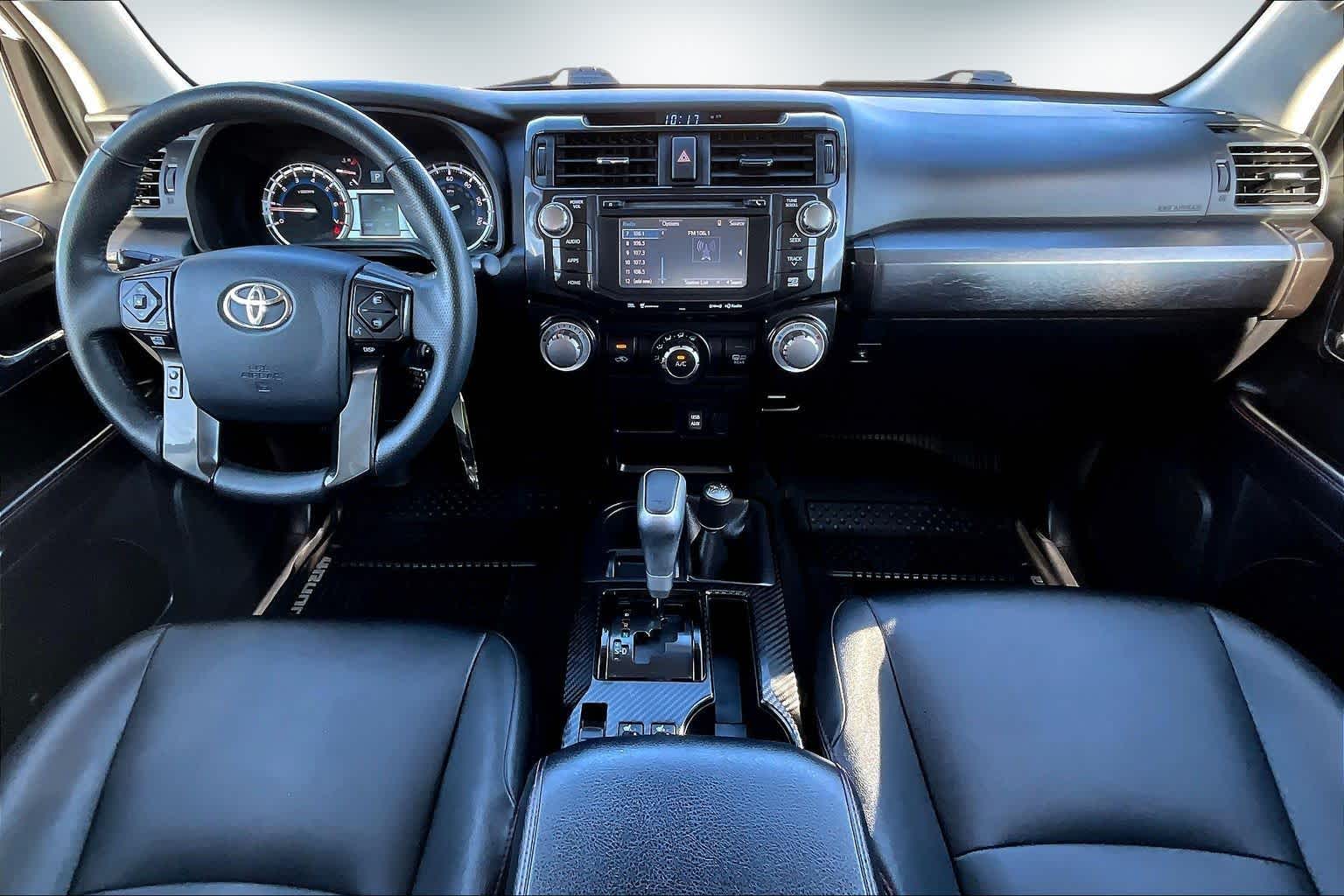 Thumbnail: 2019 Toyota 4Runner - 9