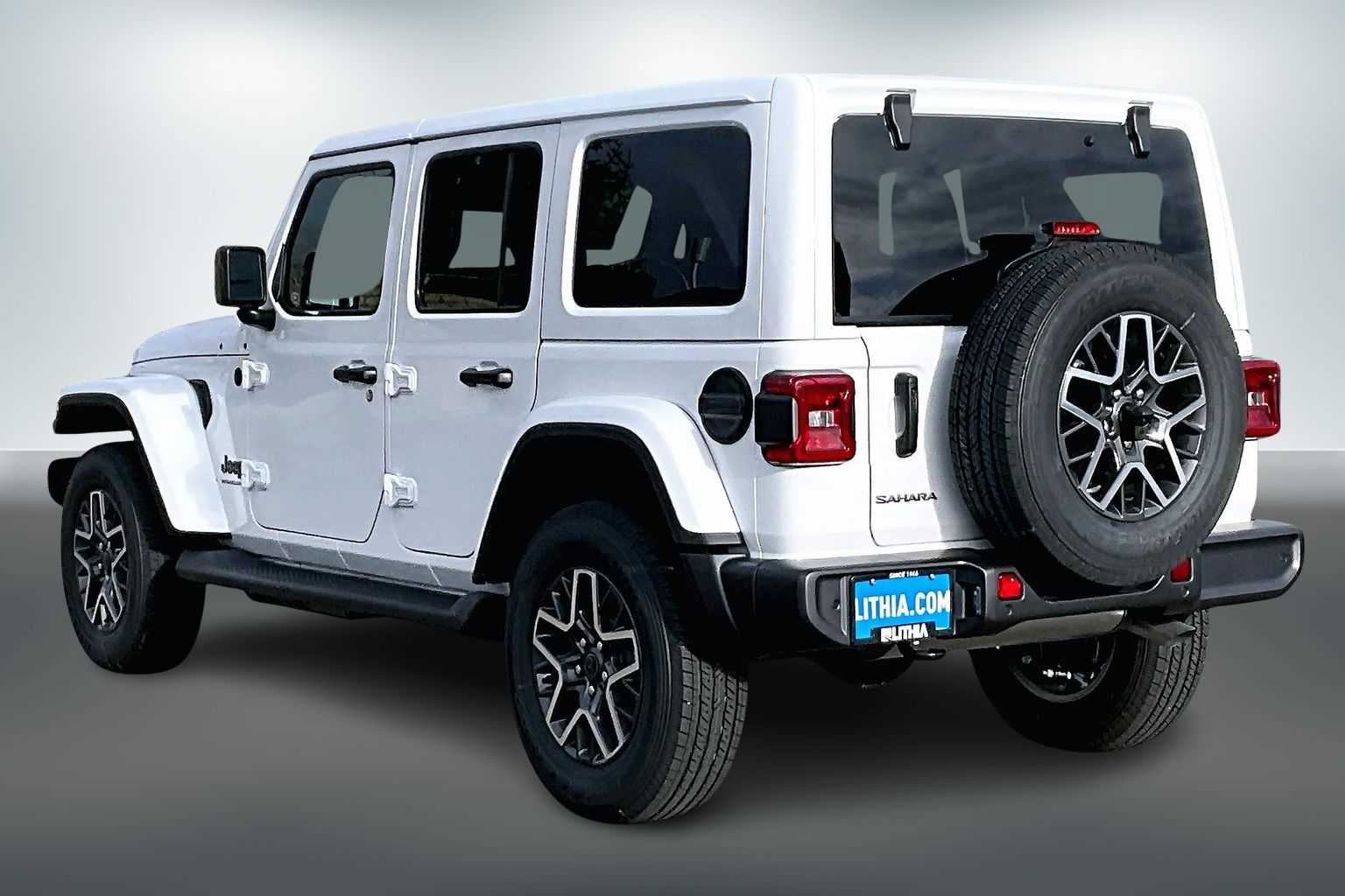 Thumbnail: 2026 Jeep Wrangler - 4