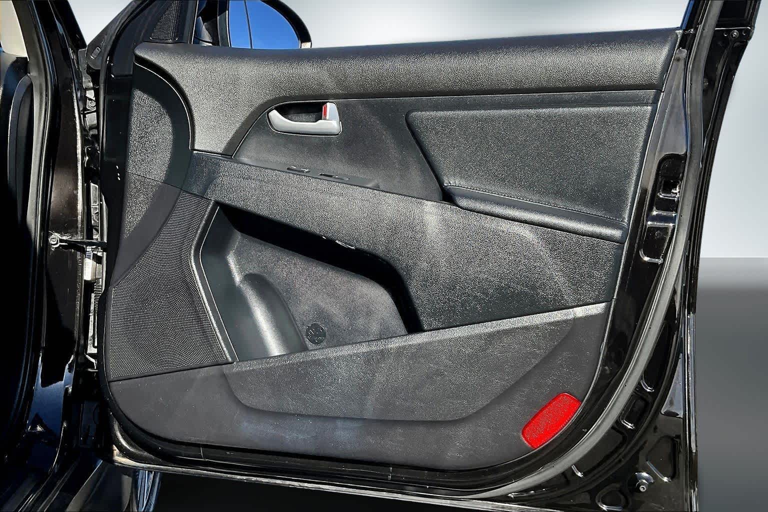 Thumbnail: 2016 Kia Sportage - 26