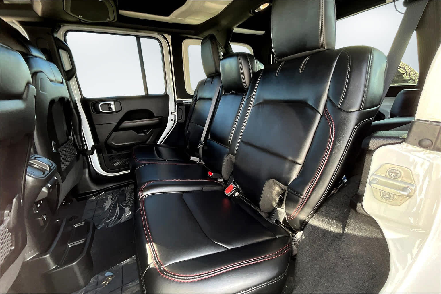 Thumbnail: 2024 Jeep Wrangler - 28