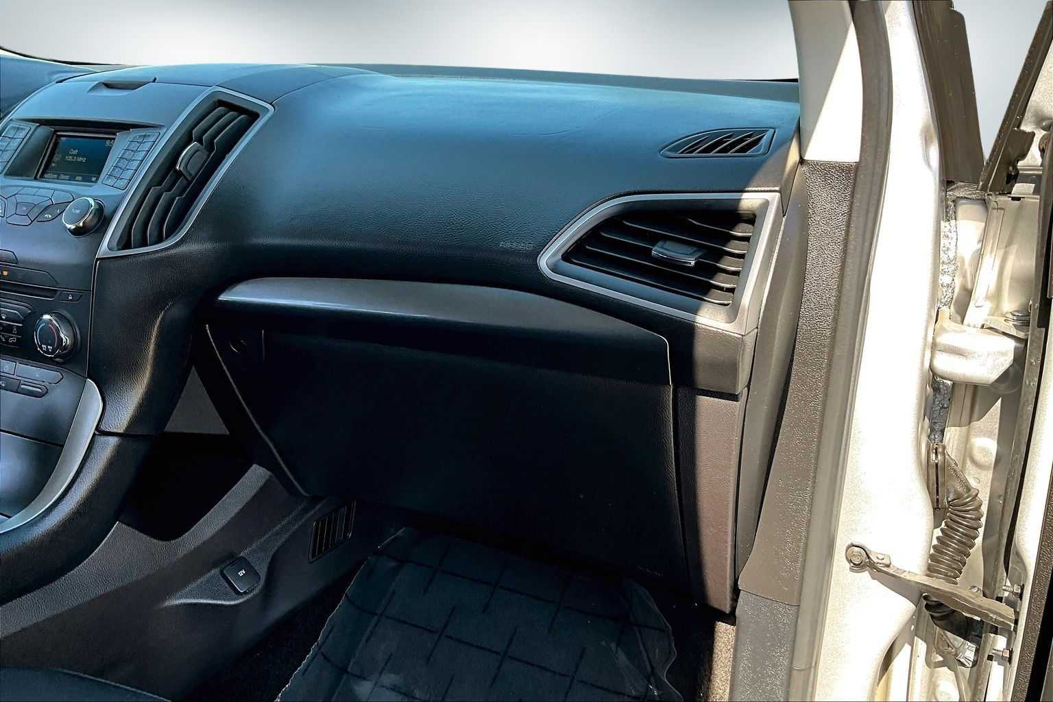 Thumbnail: 2017 Ford Edge - 20