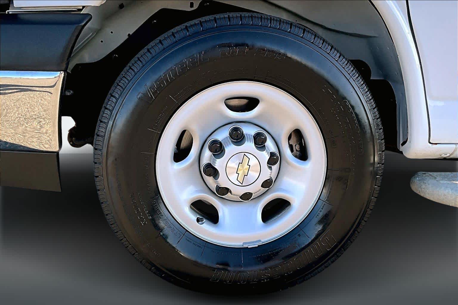 Thumbnail: 2024 Chevrolet Express - 7