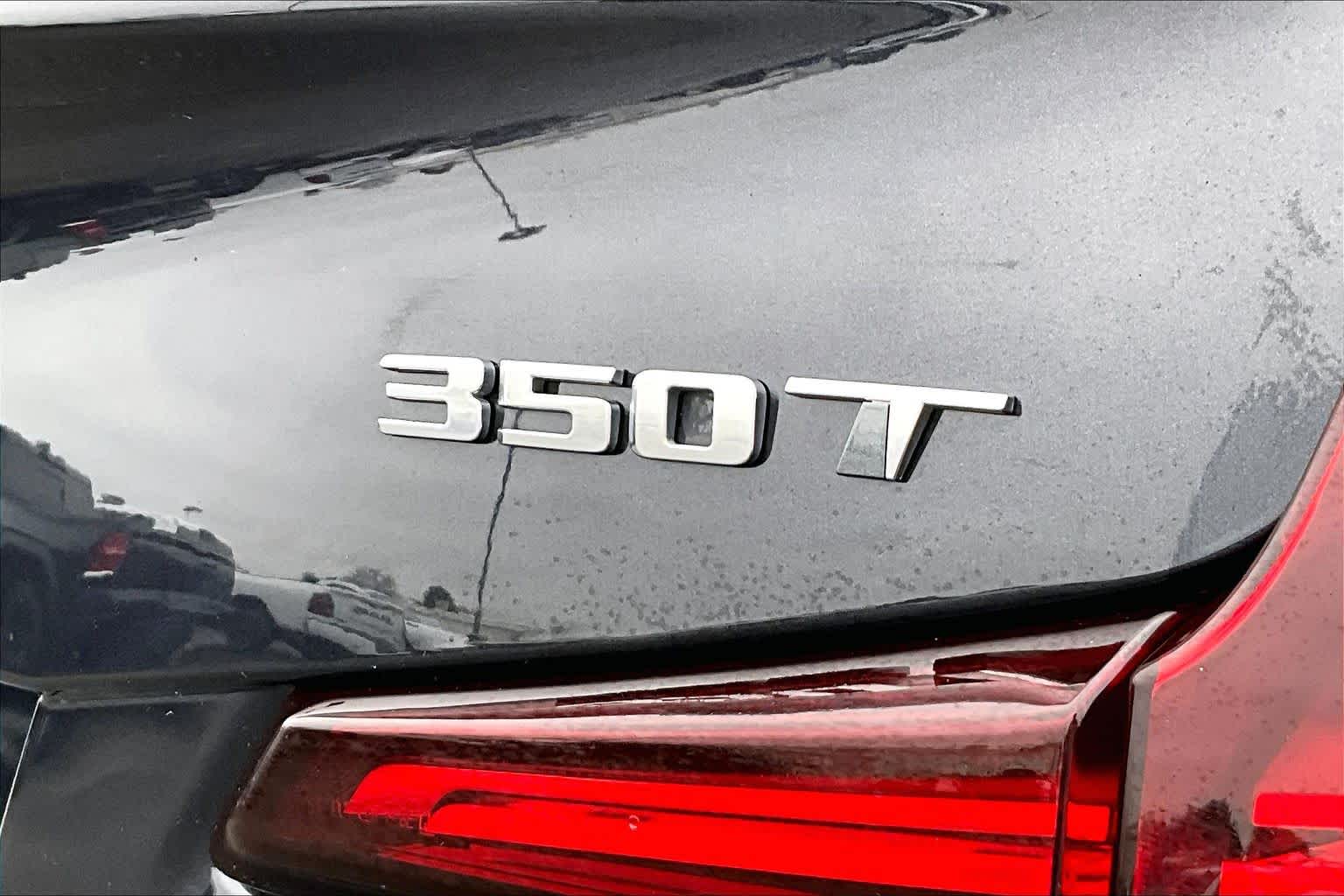 Thumbnail: 2023 Cadillac XT4 - 7