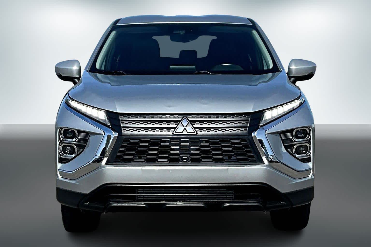 Thumbnail: 2024 Mitsubishi Eclipse Cross - 6