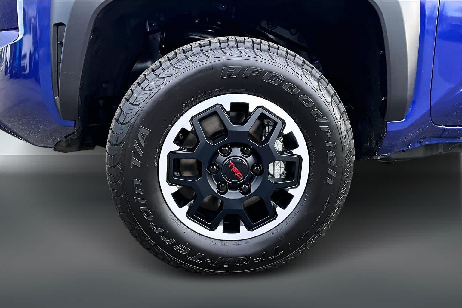 Thumbnail: 2024 Toyota Tacoma - 6