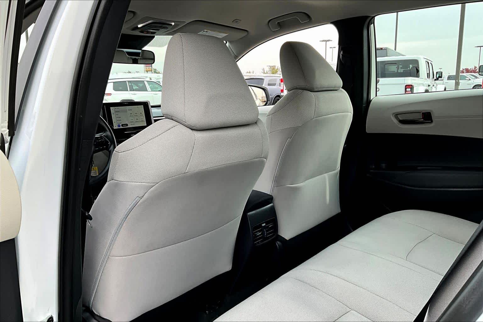 Thumbnail: 2024 Toyota Corolla Cross - 12