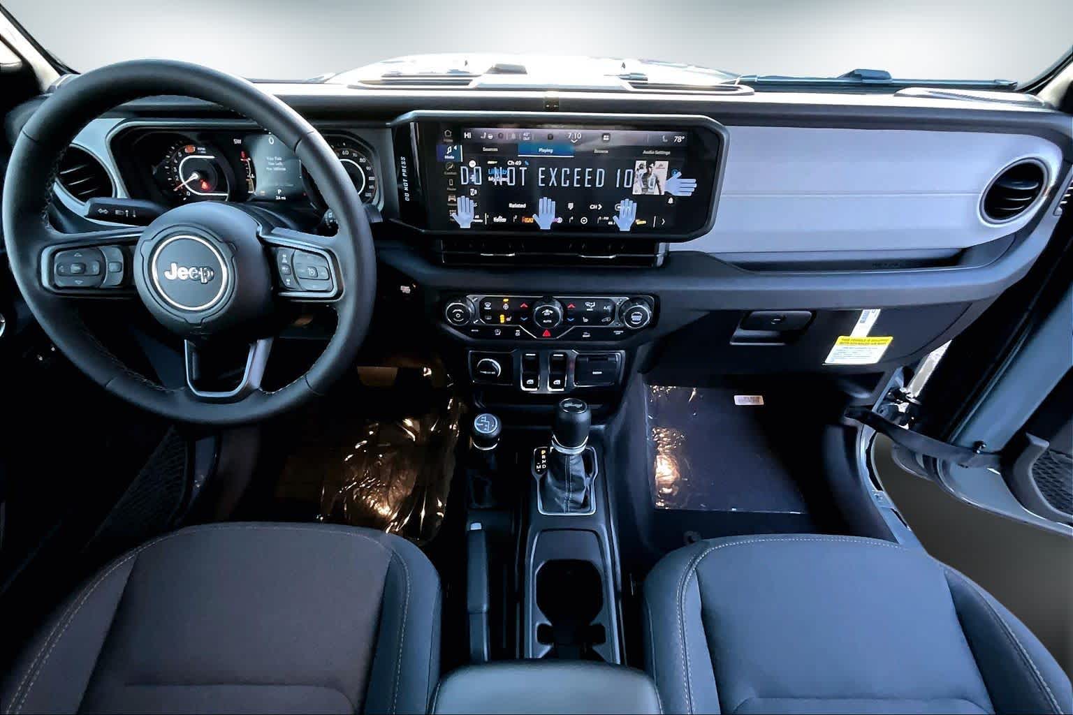 Thumbnail: 2026 Jeep Wrangler - 10