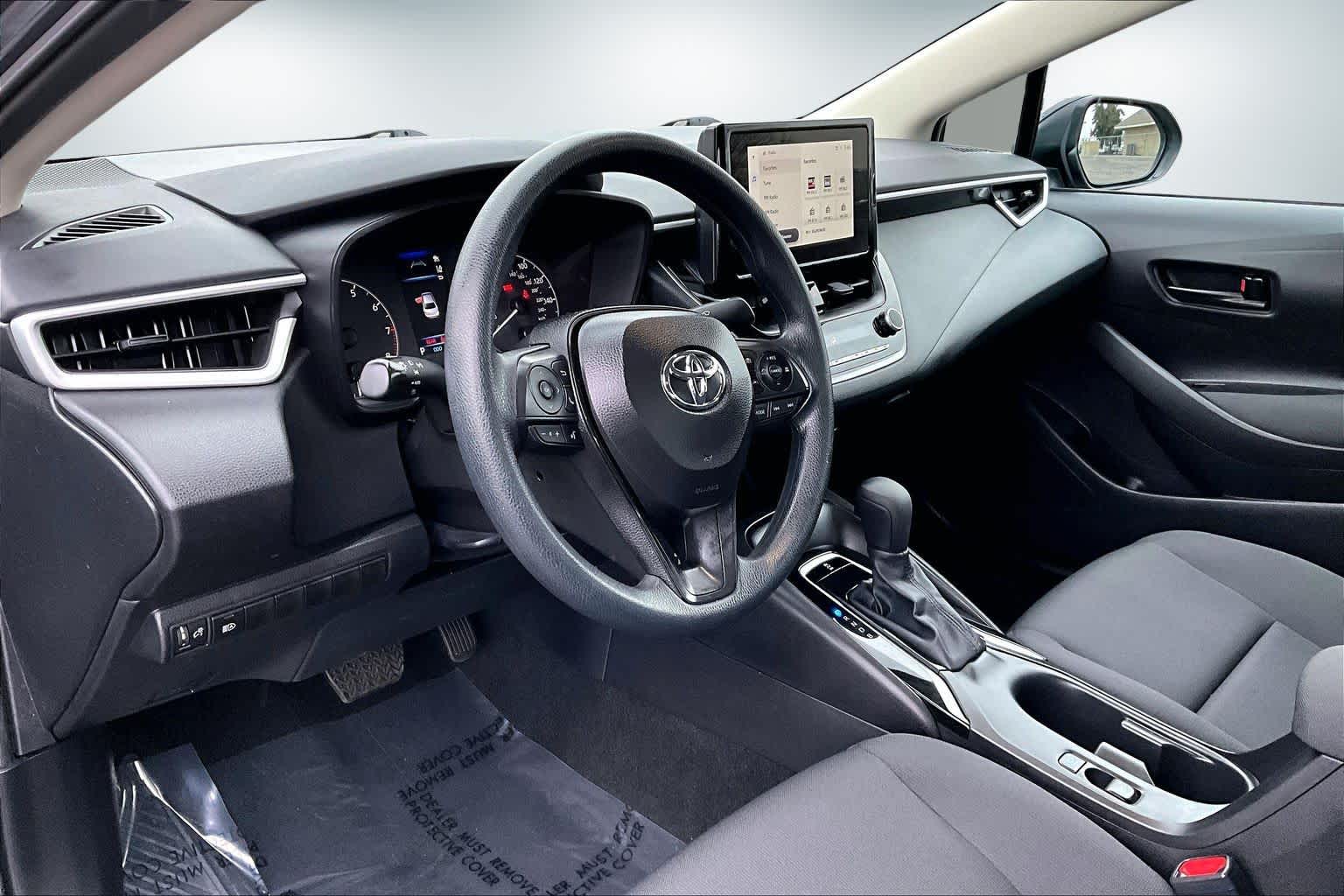 Used 2025 Toyota Corolla LE with VIN 5YFB4MDE0SP314976 for sale in Kansas City