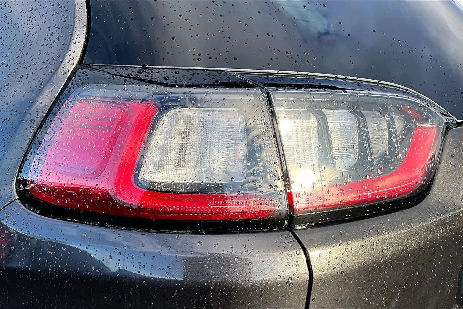 Thumbnail: 2021 Jeep Cherokee - 33