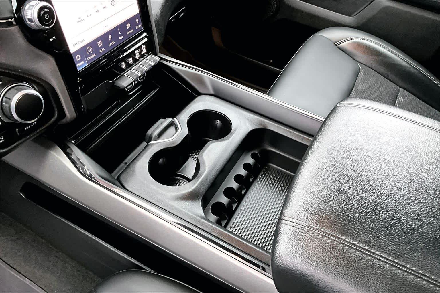 Thumbnail: 2024 RAM 1500 - 16