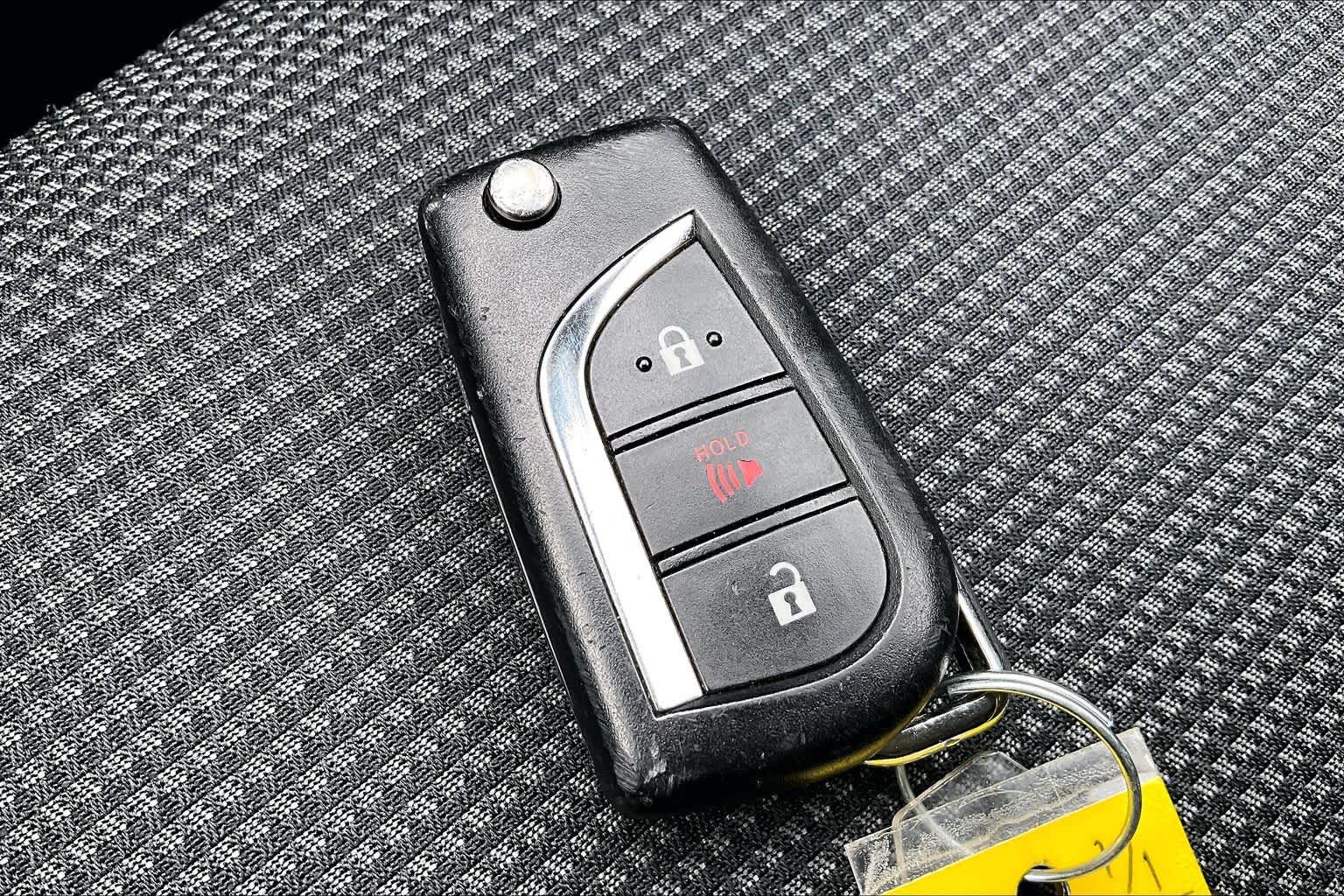 Thumbnail: 2024 Toyota RAV4 - 19