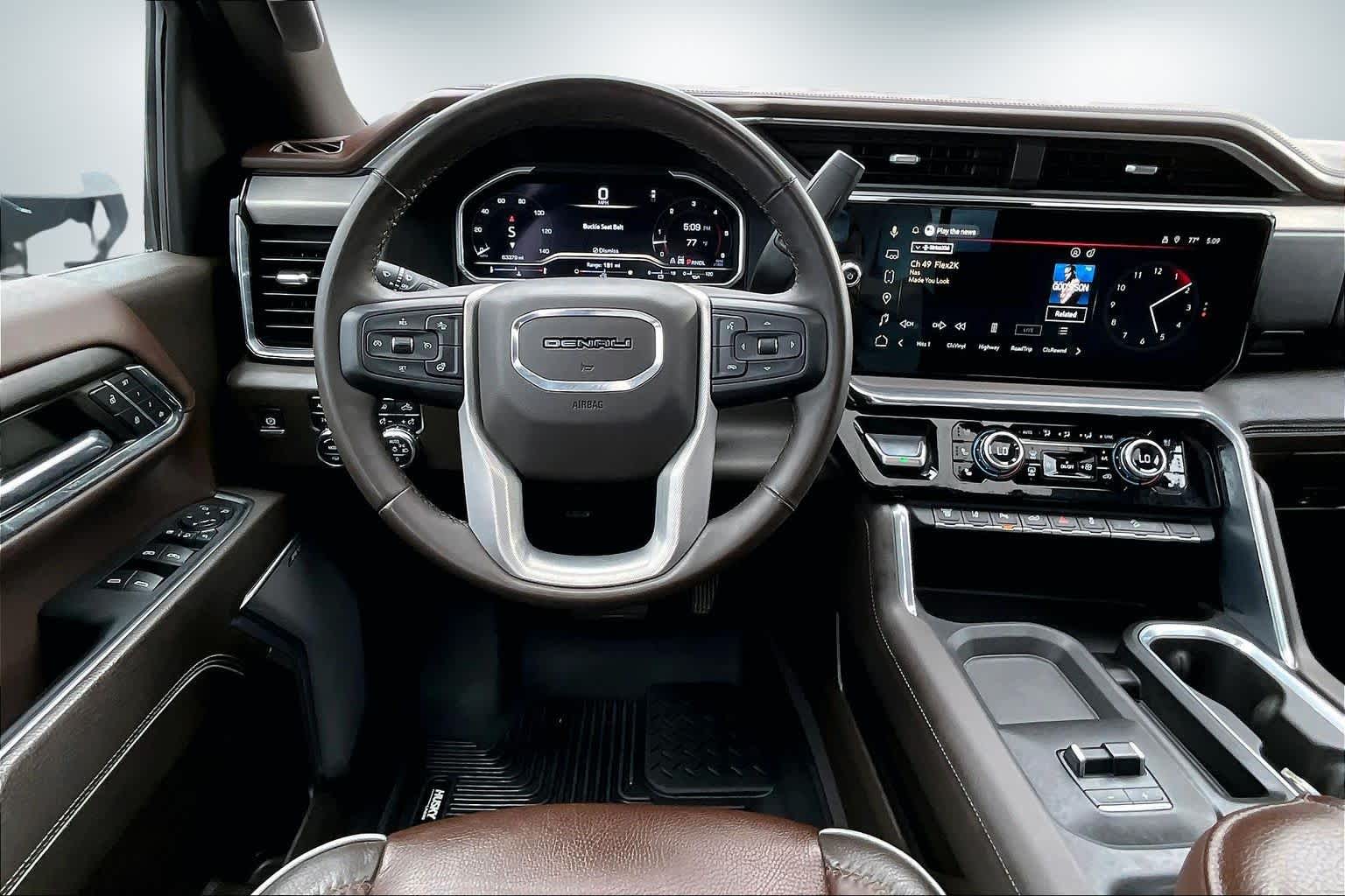 Thumbnail: 2024 GMC Sierra 3500 - 14