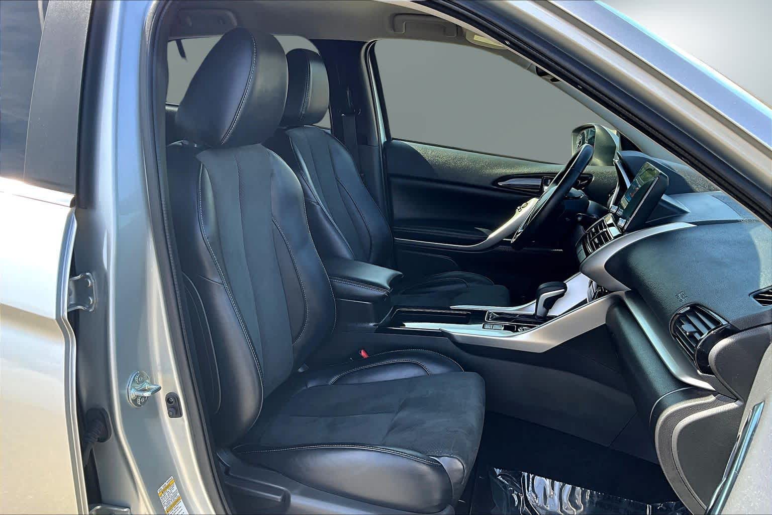 Thumbnail: 2024 Mitsubishi Eclipse Cross - 13