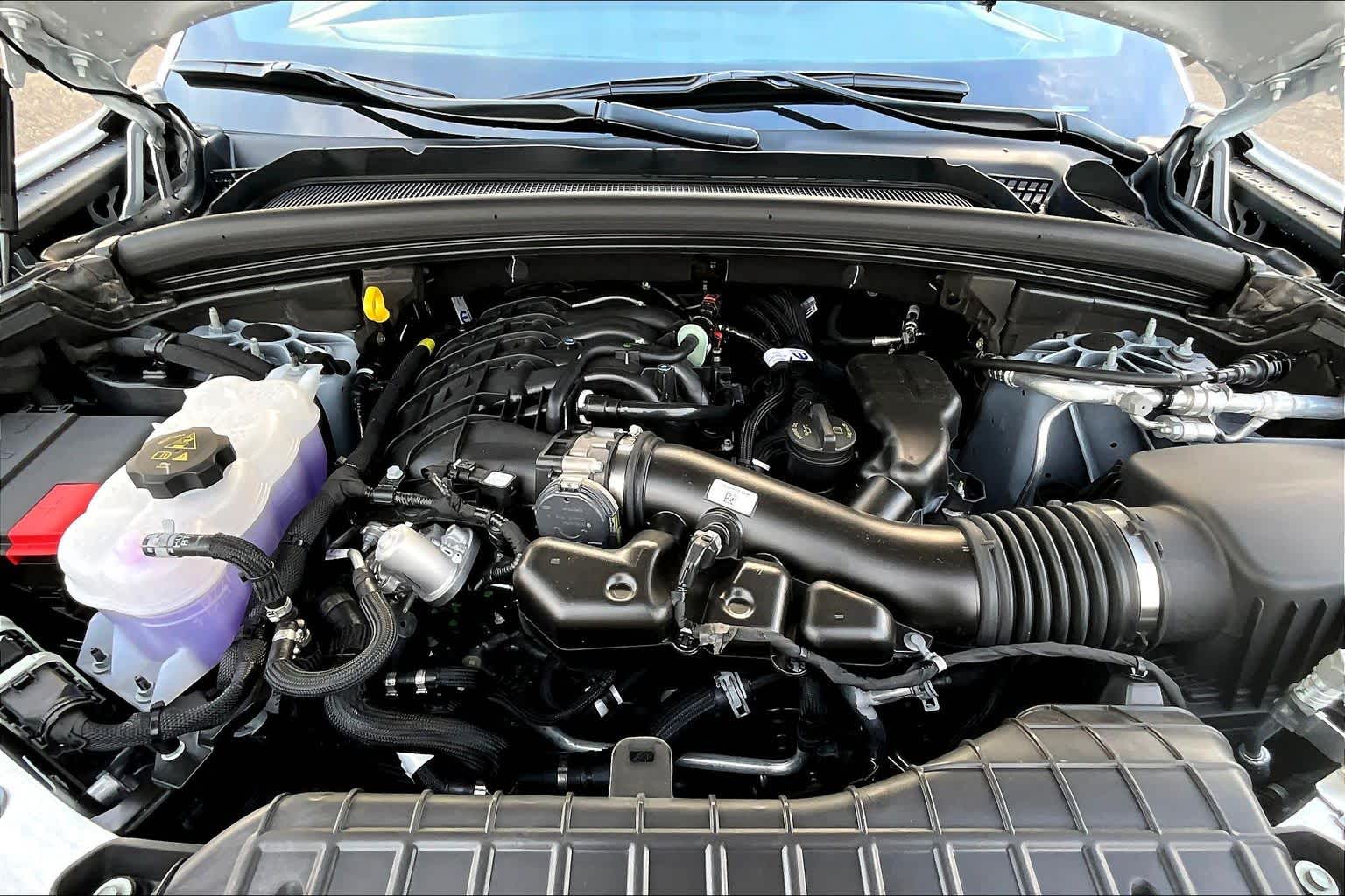 Thumbnail: 2025 Jeep Grand Cherokee - 9