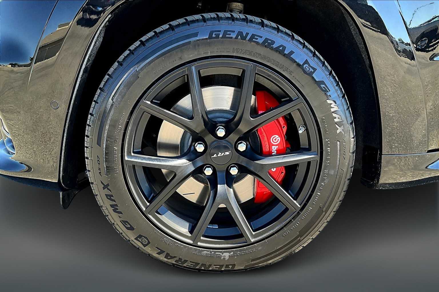 Thumbnail: 2020 Jeep Grand Cherokee - 8