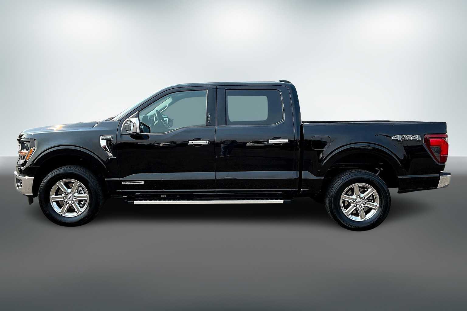2024 Ford F-150 XLT photo 3