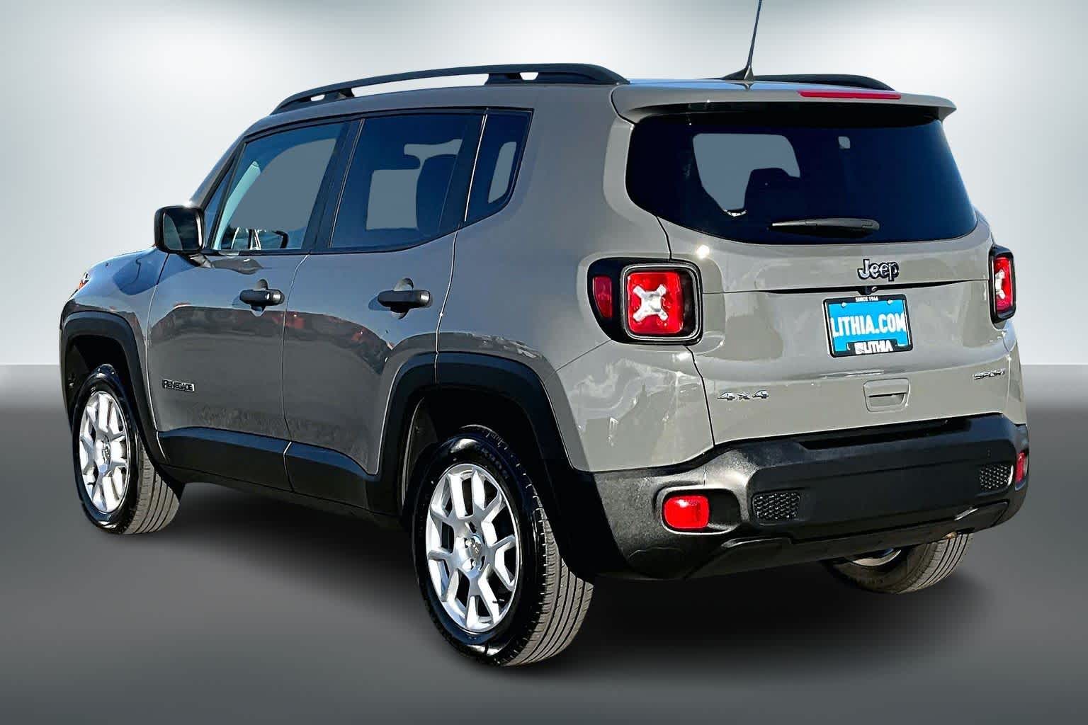 Thumbnail: 2021 Jeep Renegade - 4