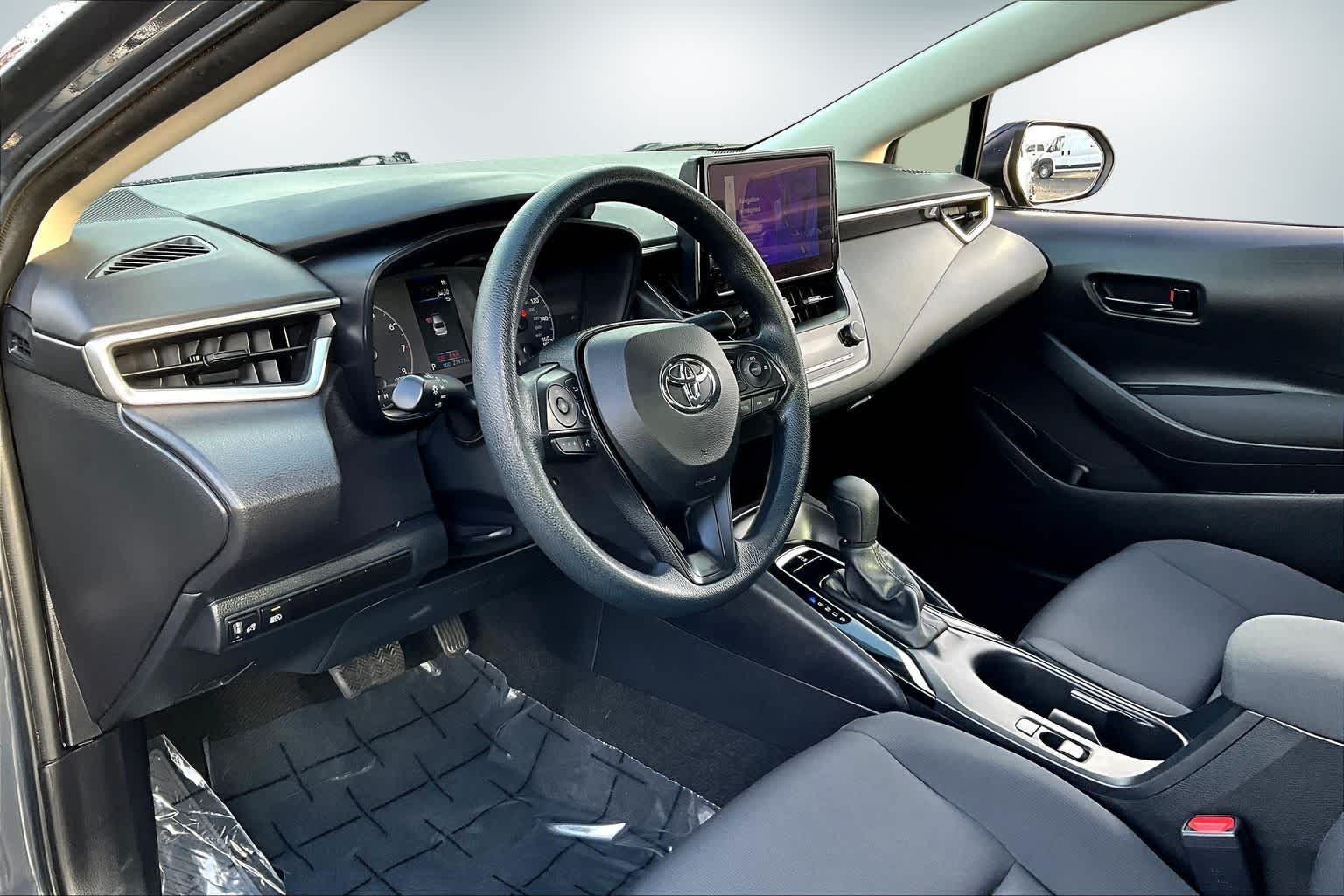 Used 2024 Toyota Corolla LE with VIN 5YFB4MDE2RP149071 for sale in Northfield, Minnesota