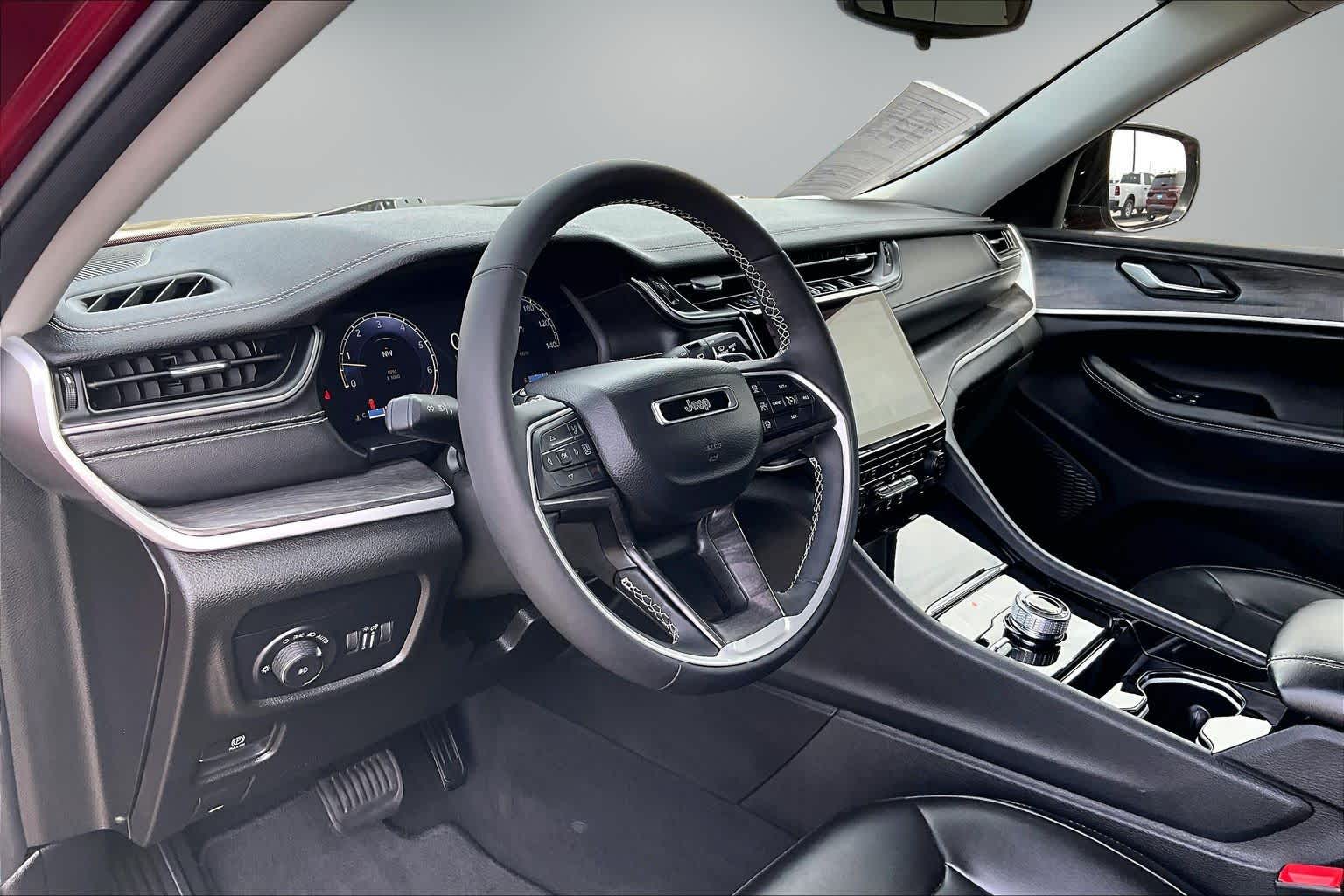 Thumbnail: 2023 Jeep Grand Cherokee - 2