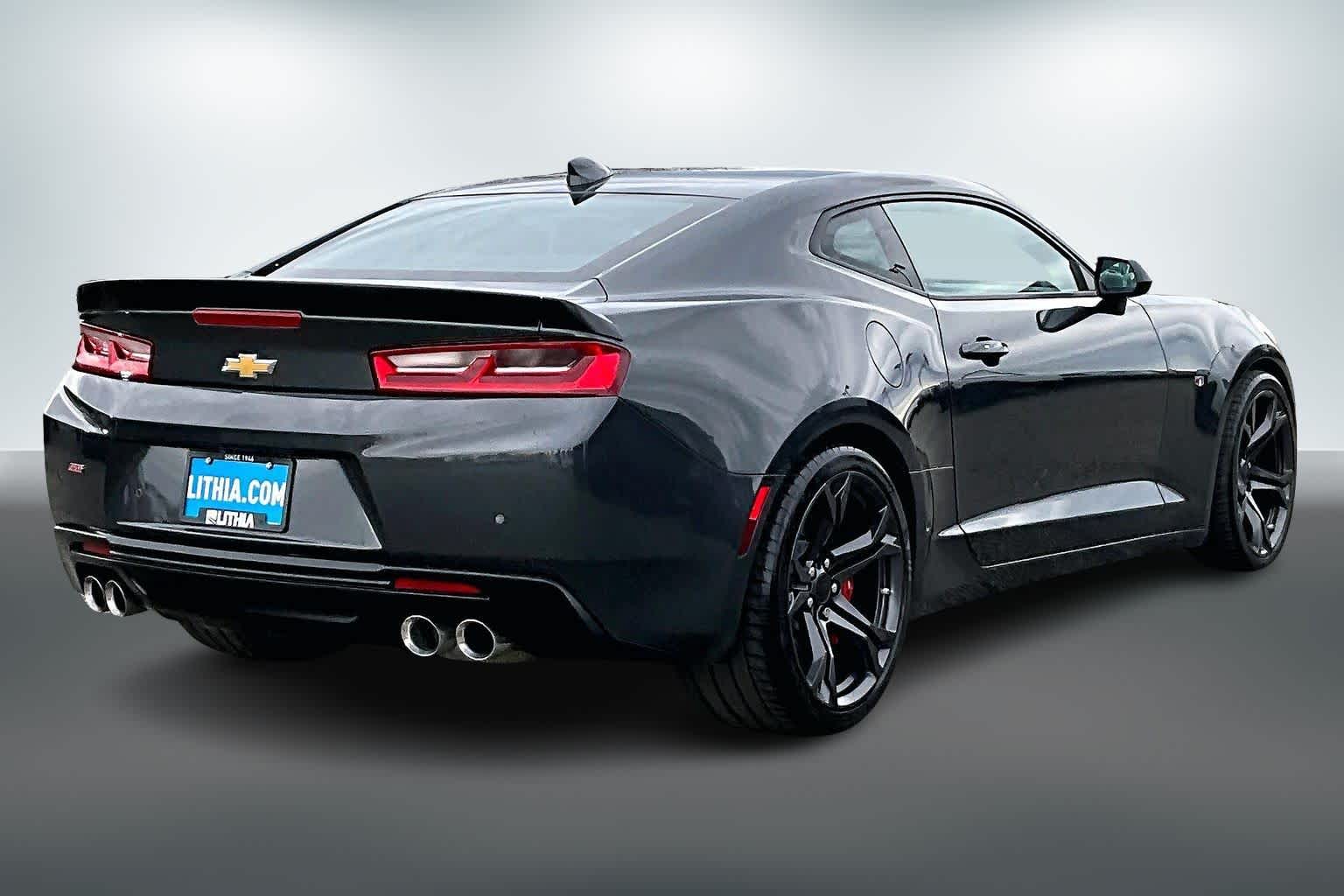 Thumbnail: 2018 Chevrolet Camaro - 21