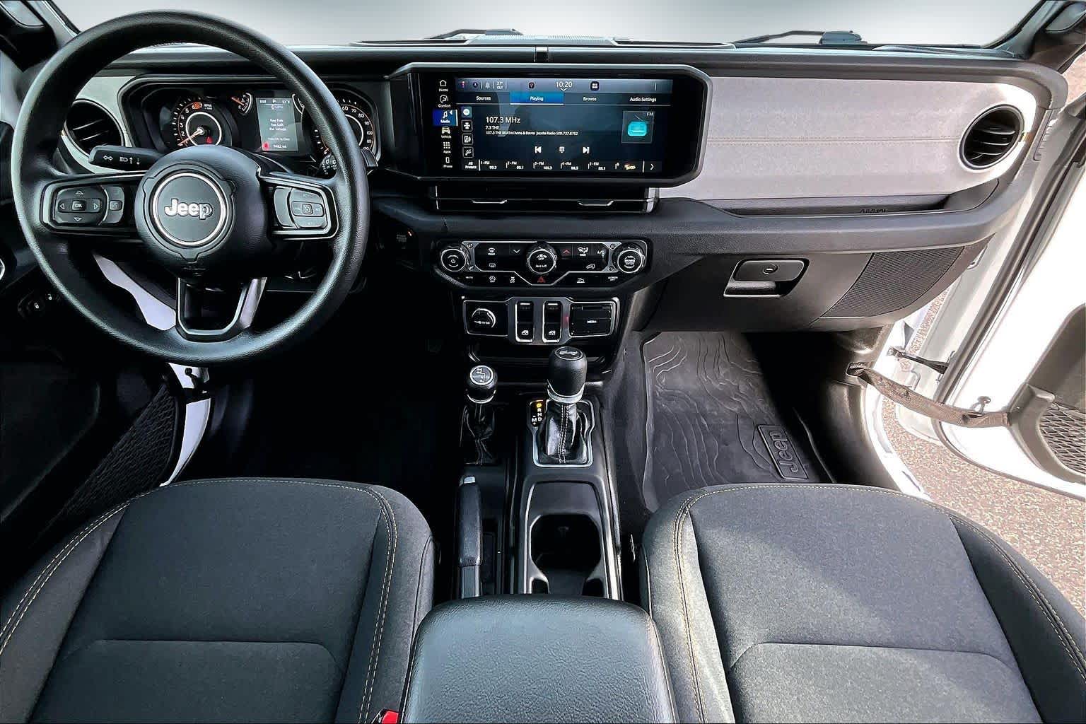 Thumbnail: 2025 Jeep Wrangler - 10